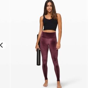 Lululemon Wunder Lounge HR Tight 28” Velvet Garnet Size 4